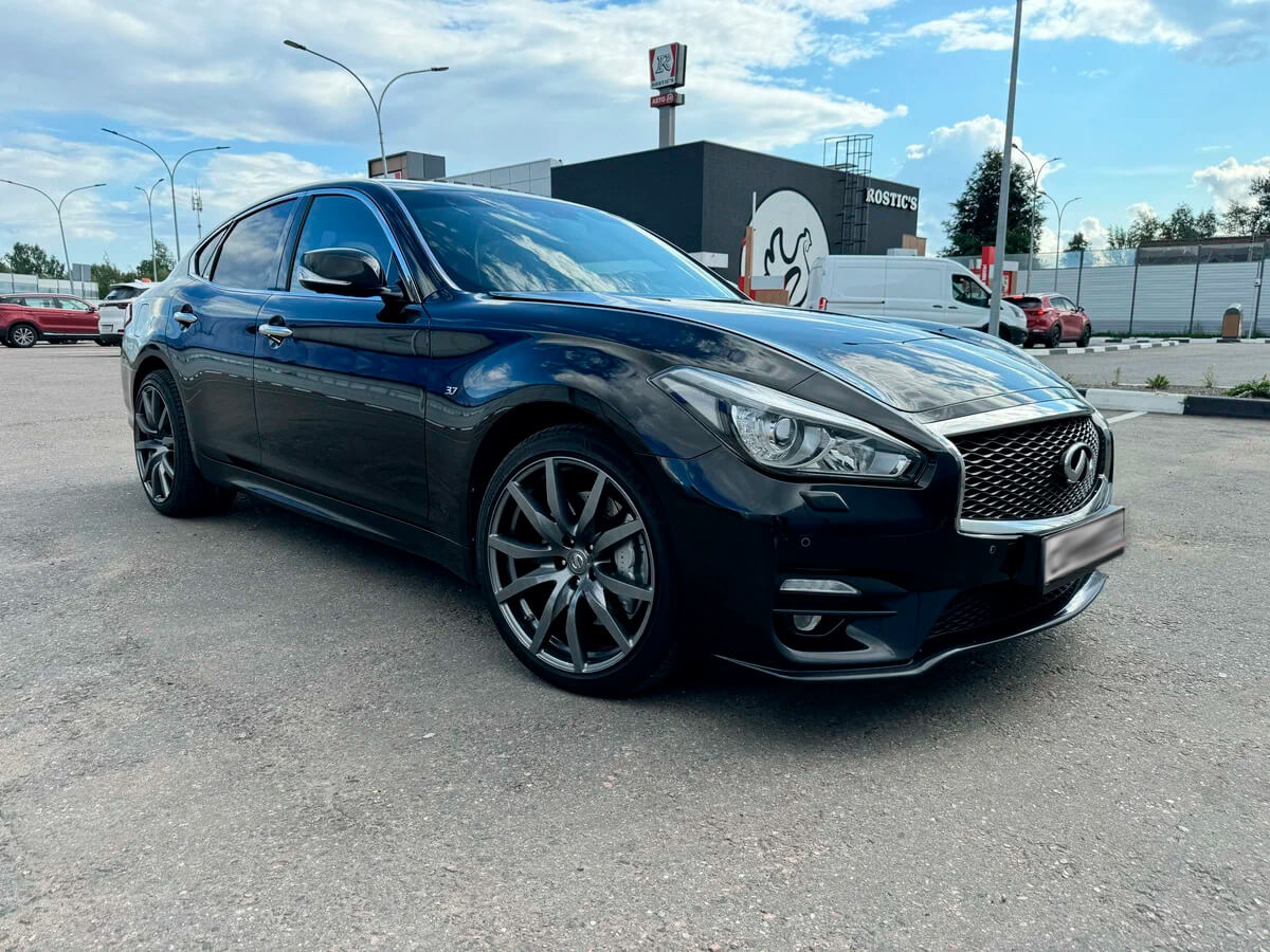 Аренда Infiniti Q70